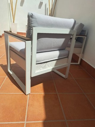 Conjunto sofá 3 plazas y 2 sillones jardín