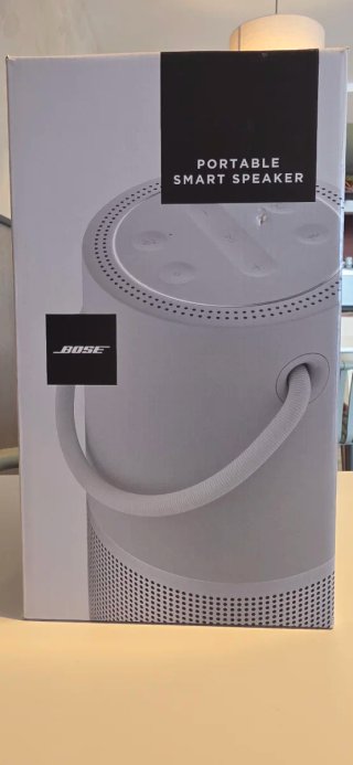 Altavoz Bose portátil de asa color blanco. NUEVOS.