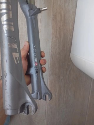 Horquilla Manitou Minute 130mm 26"