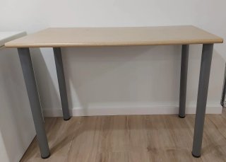 Mesa de escritorio madera y metal