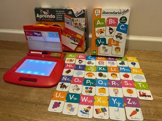 Lote : Puzzle abecedario y aprendo a escribir