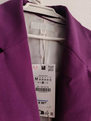 Traje Zara Púrpura Plumas Talla M