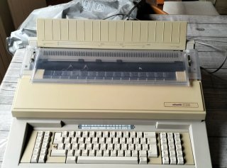 Olivetti ET 2450 Máquina de escribir