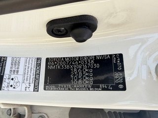 Toyota C-HR 1.8 125H Advance 90 kW (122 CV)