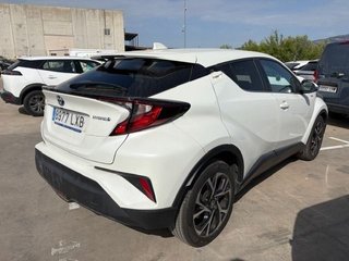 Toyota C-HR 1.8 125H Advance 90 kW (122 CV)
