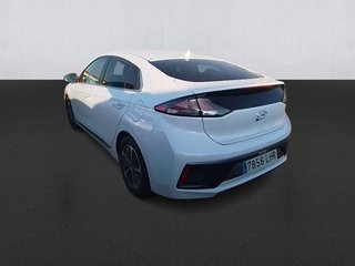 Hyundai Ioniq 1.6 GDI PHEV Tecno DT 104 kW (141 CV)