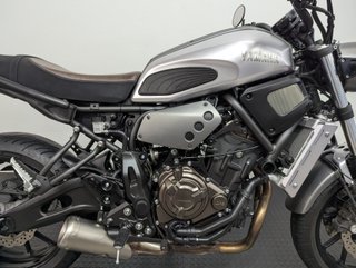 YAMAHA XSR 700