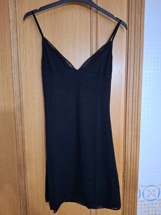 Camisón mujer tirantes. Oysho. Talla S.  Negro.