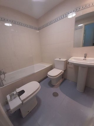 Piso en alquiler en Carlos Haya en Málaga