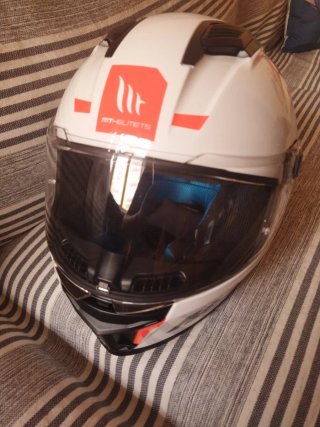 Casco de moto blanco MT Stinger