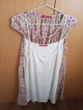 Vestido corto estampado floral EDC talla M