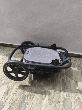 Cochecito Easy Walker Jimmey Gris
