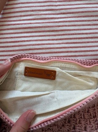 Bolso riñonera crochet rosa