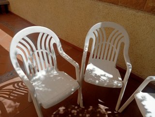 8 Sillas de Jardín Apilables Blancas
