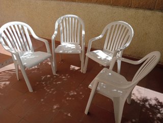 8 Sillas de Jardín Apilables Blancas