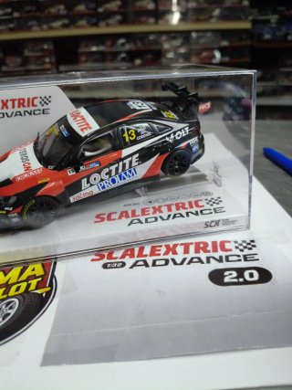 Scalextric Advance Audi RS3 LMS TCR Loctite 13