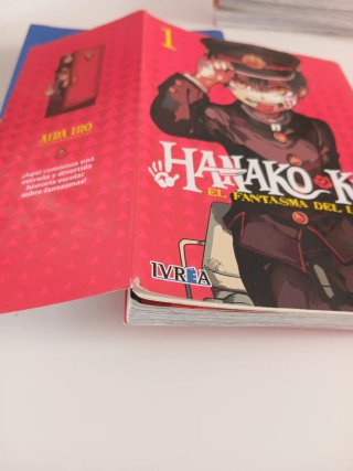 5 tomos de Hanako kun: el fantasma del lavabo