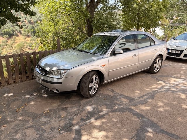 Ford Mondeo 2001