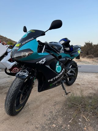 Yamaha tzr 49