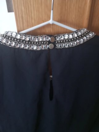 Blusa negra mujer con pedrería