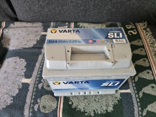 Batería Varta D24 60Ah 12V 540A SLI
