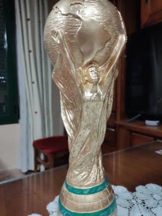 Copa del Mundo Escayola 36cm
