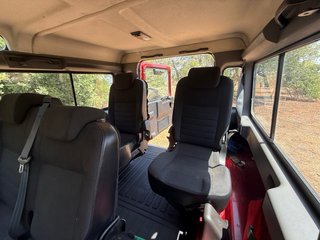 Land Rover Defender 110 2011