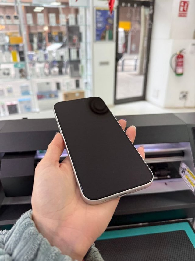IPHONE 17 PRO 256GB COMO NUEVO