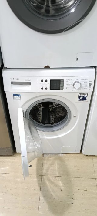LAVADORA CARGA FRONTAL BOSCH 8 KG A+++