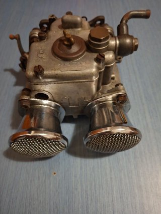 Carburador Weber 40 con colector Seat 124