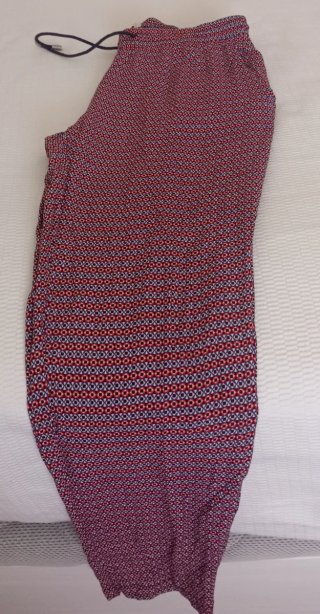 Pantalón fluido Esprit estampado