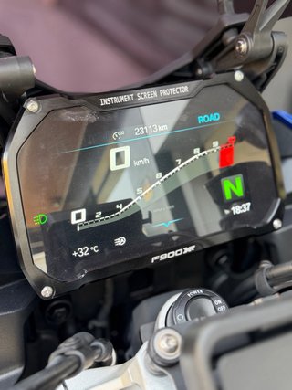 BMW F 900 XR
