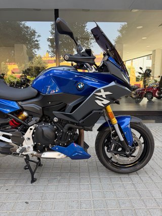BMW F 900 XR