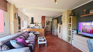 Chalet en venta en Vallirana
