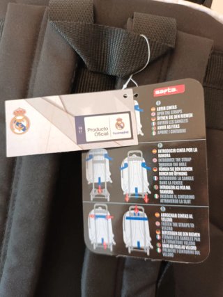 Mochila Real Madrid Grande Gris y Blanca