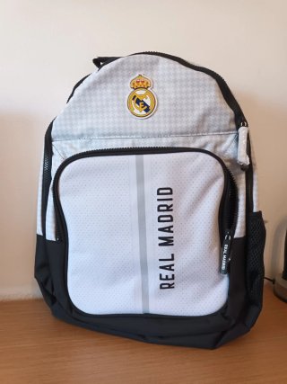 Mochila Real Madrid Grande Gris y Blanca
