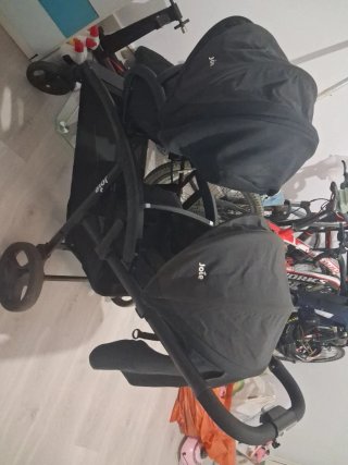 Carro gemelar Joie negro