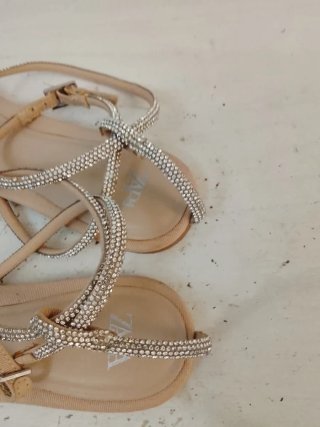 Sandali donna con strass e cinturino