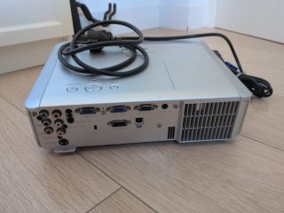 Proyector Hitachi CP-X260
