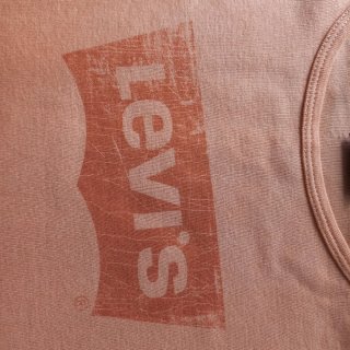 Camiseta Levi's naranja talla 14