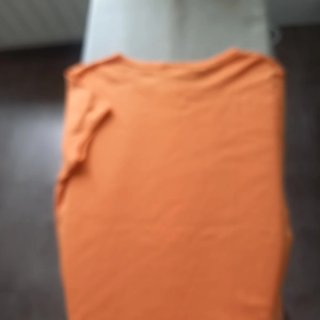 Camiseta Levi's naranja talla 14