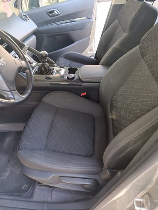 Peugeot 3008 2015