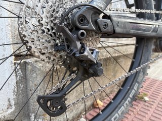 Vendo/cambio Bici electrica Cube stereo hybrid
