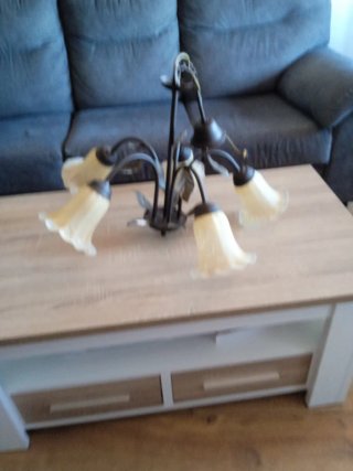 Lámpara de mesa de cristal y metal