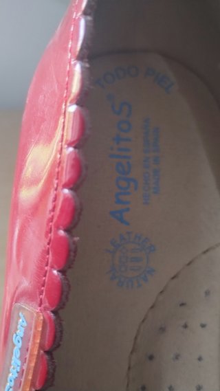 Merceditas piel rojas talla 34