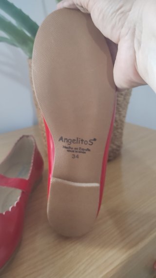 Merceditas piel rojas talla 34