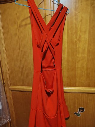 Vestido rojo con volantes