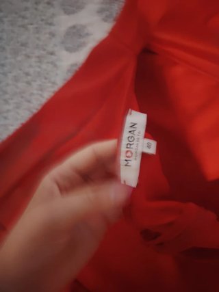 Vestido rojo con volantes