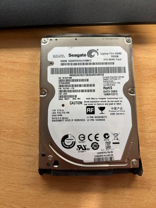 Disco Duro Seagate 500GB SSHD SATA