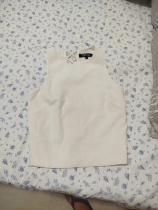 Blusa beige escote cruzado Talla XXS